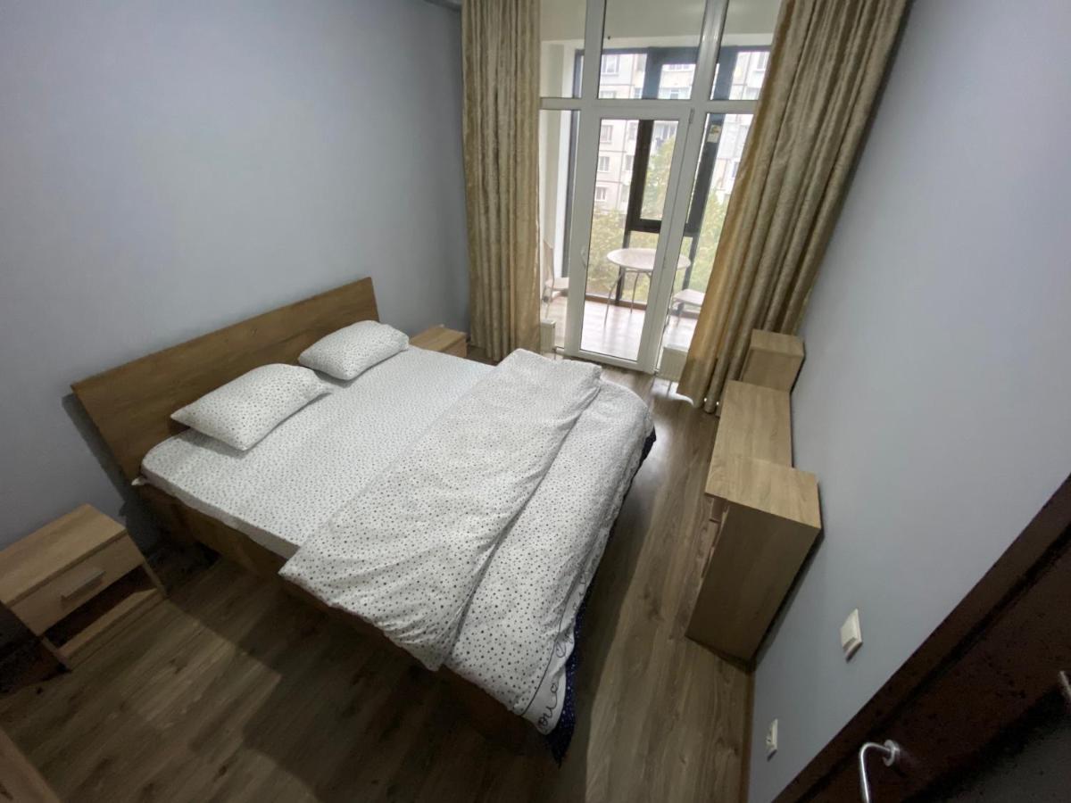 Sky House Central Apartment Chisináu Exterior foto